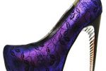 «Дерзкая» обувь фиолетового цвета